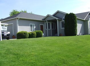 110 Augusta Ln, Pasco, WA 99301