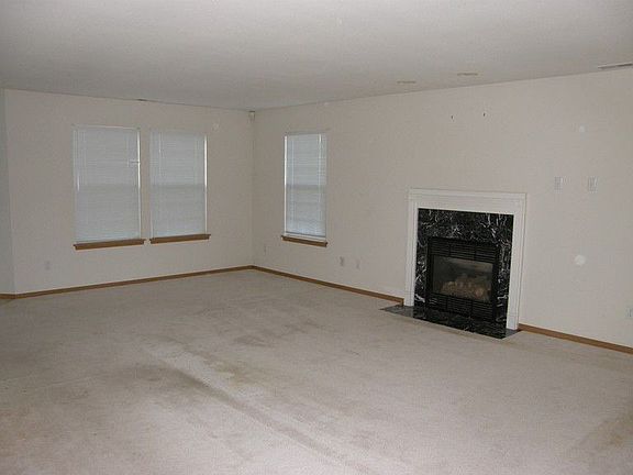 3rd image of 13019 171st St E