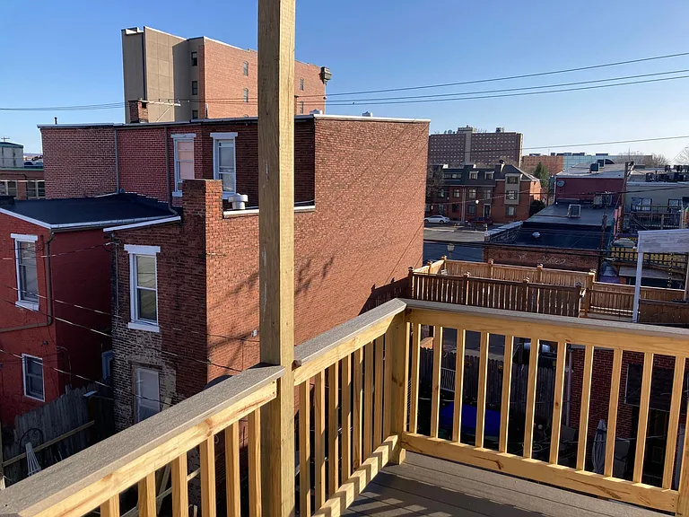 256 Cumberland St #3 — Photo 10