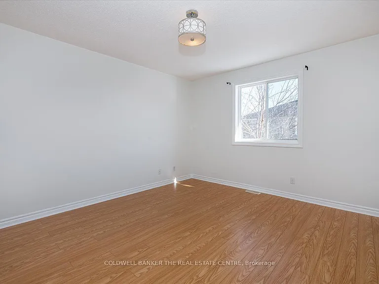 229 Sproule Dr — Photo 12
