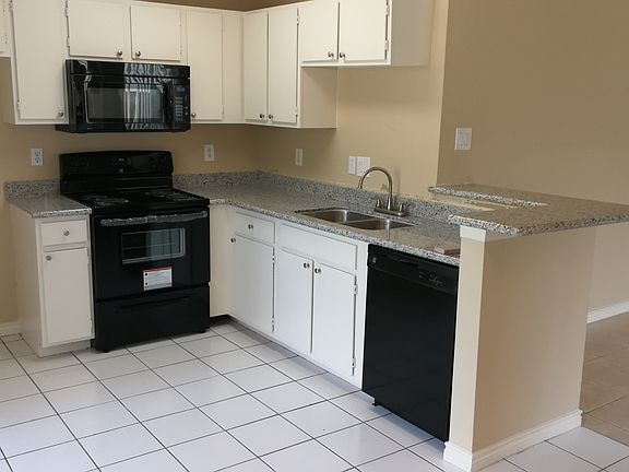 New Appliances & Granite