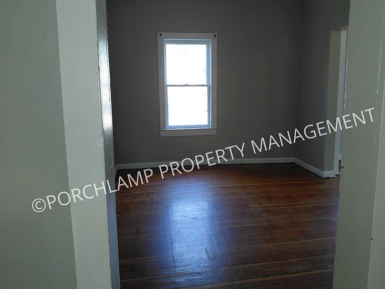 319 E Forest Ave #1 — Photo 8