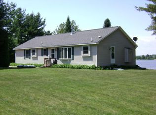 15130 Lakeview Dr, Wolverine, MI 49799