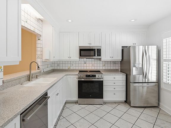 4th image of 321 Lapwing Ln