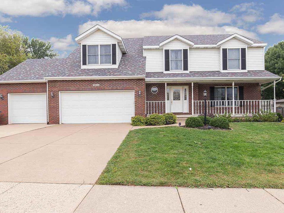 1st image of 3842 Parkdale Dr