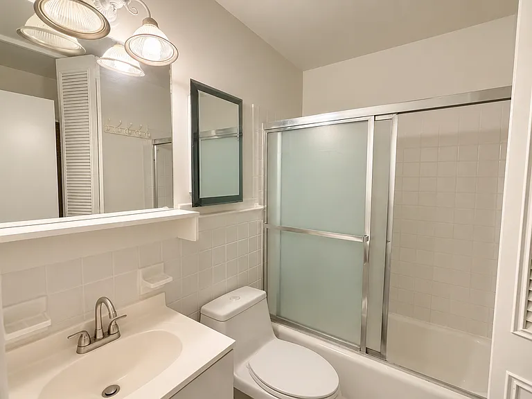 222 Schilling St — Photo 11