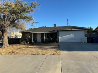 274 E Avenue P4, Palmdale, CA 93550
