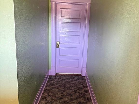 4th image of 725 Parsons St
