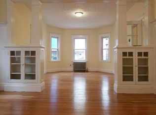 29 Cottage St, Chelsea, MA 02150