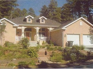 3 Primrose Ln, Los Alamos, NM 87544