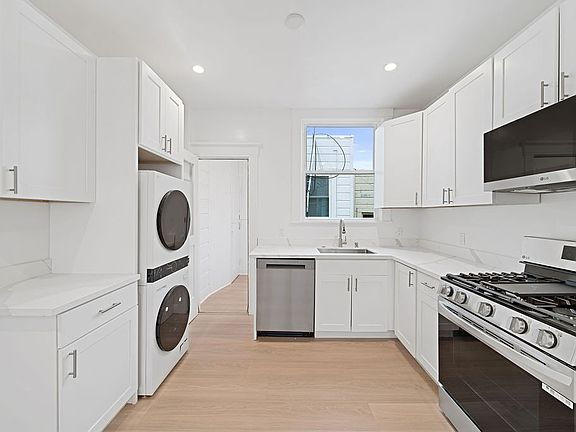 3rd image of 3440 24th St APT 11