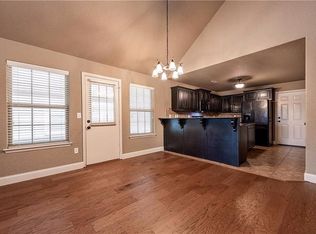 3912 SW Ridgepointe Ave, Bentonville, AR 72712