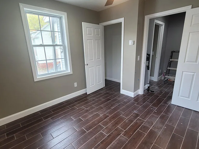 3010 Maple St — Photo 12