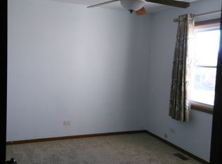 305 Morningside Dr APT A, Bloomingdale, IL 60108