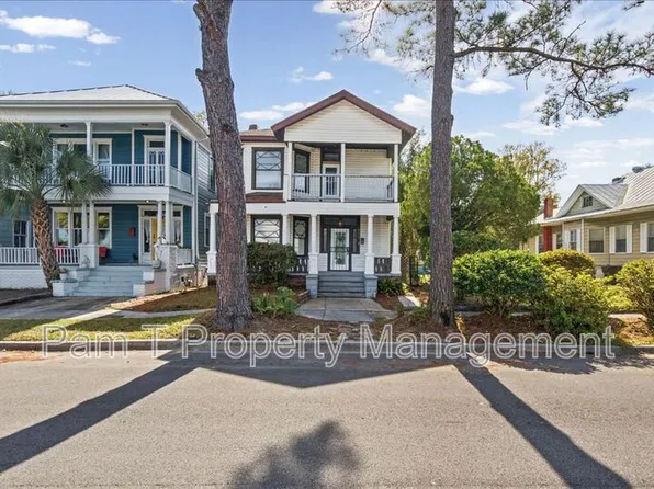 611 W 44th St, Savannah, GA 31405