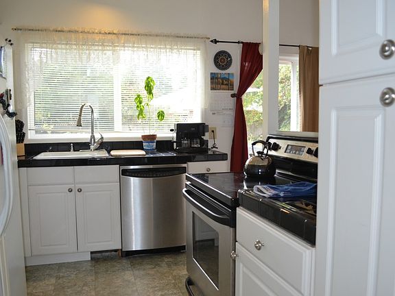 4th image of 16311 SE 7th St