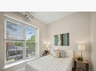 1245 W George St APT 203, Chicago, IL 60657