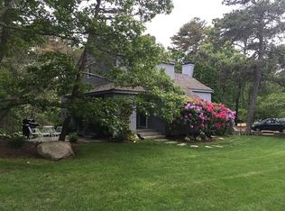 27 Hidden Cove Rd, Oak Bluffs, MA 02557
