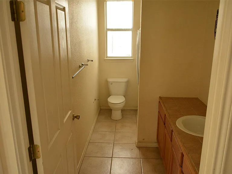 112 Sandstone Dr #G — Photo 13