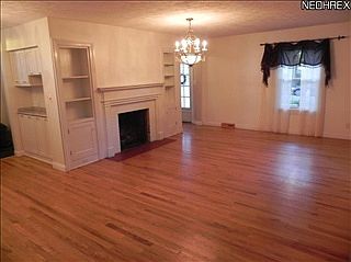 2nd image of 131 Woodhill Dr