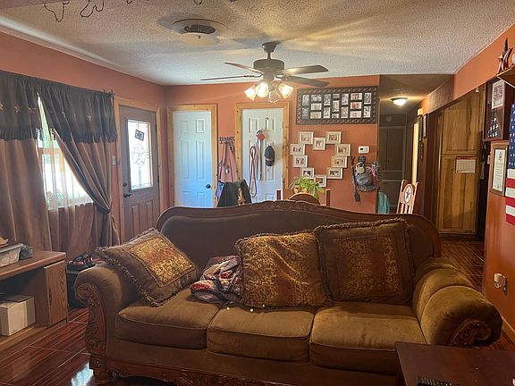 2nd image of 805-1 W Washington Ave