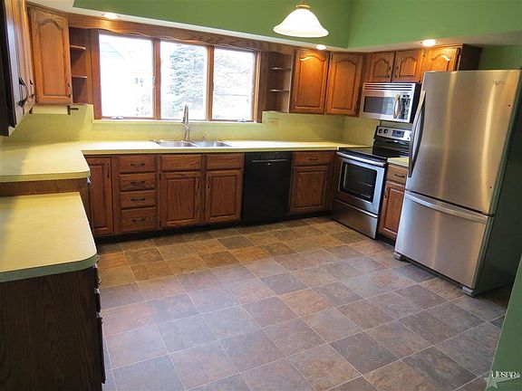 2nd image of 1101 West Ave