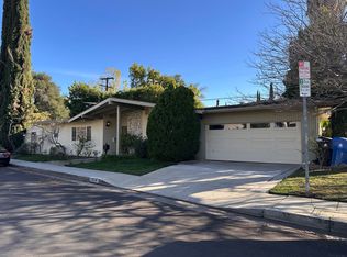 15710 Dickens St, Encino, CA 91436