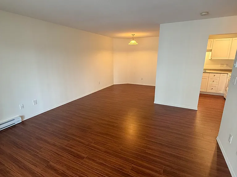 2915 Glen Dr — Photo 6