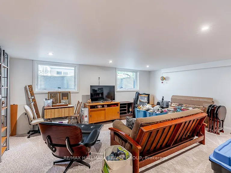 199 Lennox Park Ave — Photo 38