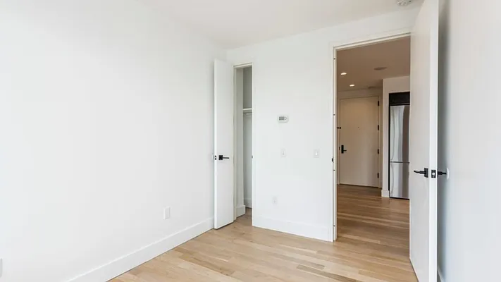 Rented by Nooklyn NYC LLC | media 30