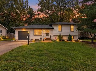 417 Melrose St, Liberty, MO 64068