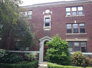429 Washington St APT 3, Brookline, MA 02446