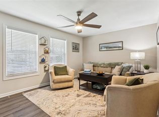 5112 Booker St, Chesapeake, VA 23320