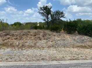607 Aragon Ct, Canyon Lake, TX 78133