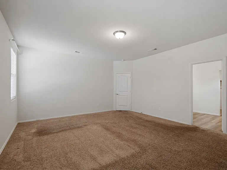 6910 Kate Reed Dr — Photo 21