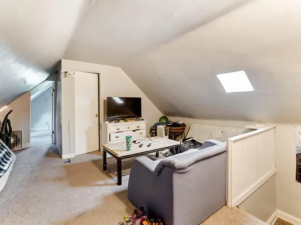 2310 Flora St, Cincinnati, OH 45219