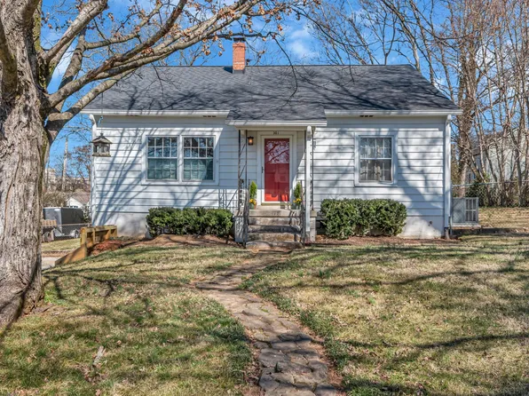 301 7th Ave, Columbia, TN 38401