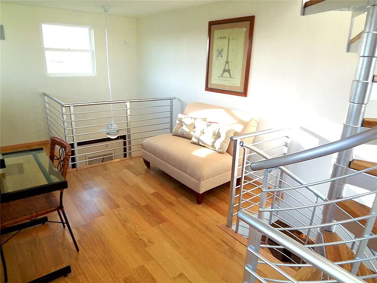 1826 W Balboa Blvd #A — Photo 13