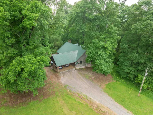 872 Cove Creek Rd, Malvern, AR 72104