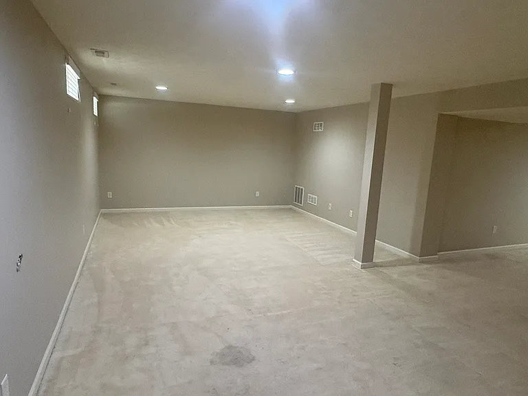 3839 Taft Ave — Photo 39