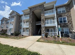 618 Condo Club Dr Unit 307, Wilmington, NC 28412
