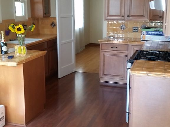 2nd image of 3468 Brayton Ave