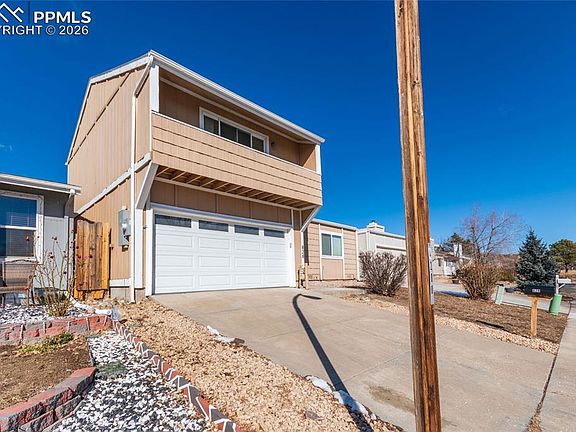 3rd image of 828 San Bruno Pl