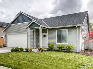 805 Stowers Rd, Molalla, OR 97038