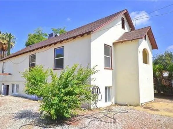 16727 Gazeley St, Canyon Country, CA 91351