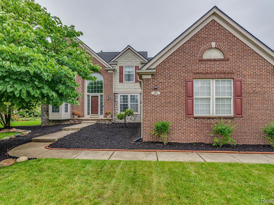1st image of 4329 Brighton Dr