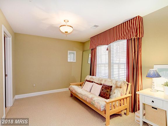 5th image of 12012 Montrose Park Pl