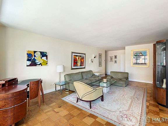4th image of 1725 York Ave APT 12H