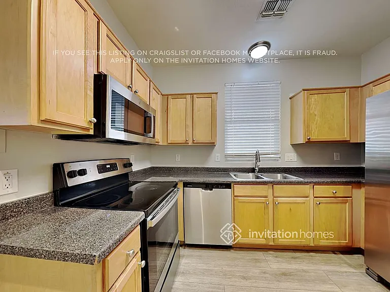 5319 W Illini St — Photo 7