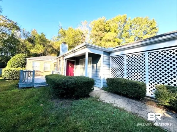 12 Stonebridge Ct, Mobile, AL 36608